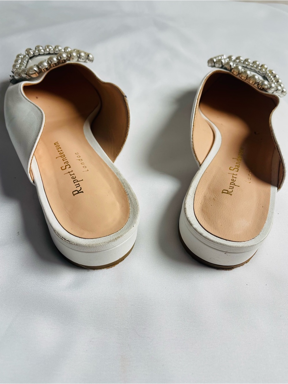 Rupert Sanderson London Pearl Buckle Pointed-Toe Slingback Pumps - Picture 2 of 8